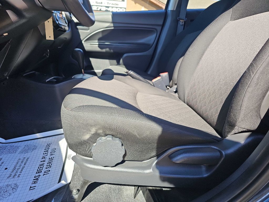 Photo 22 of this MITSUBISHI MIRAGE