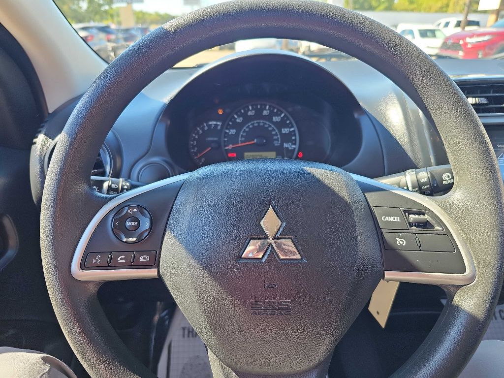 Photo 21 of this MITSUBISHI MIRAGE