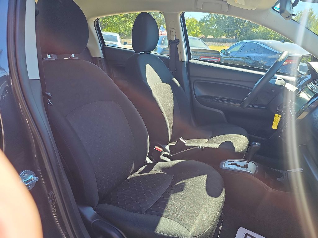 Photo 19 of this MITSUBISHI MIRAGE