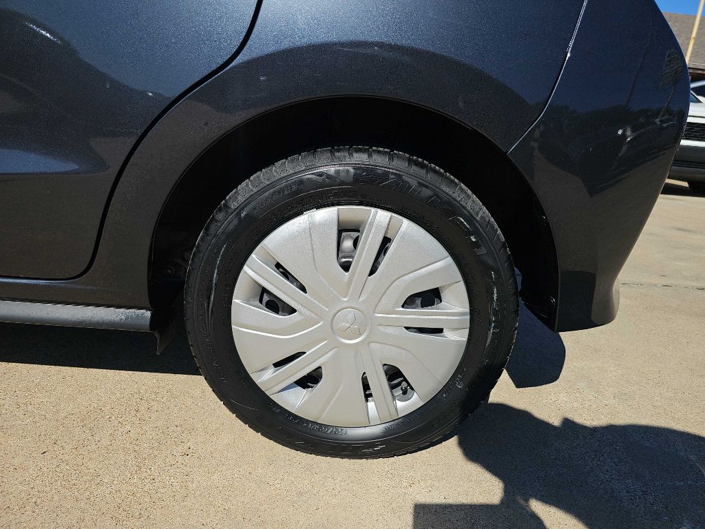 Photo 11 of this MITSUBISHI MIRAGE