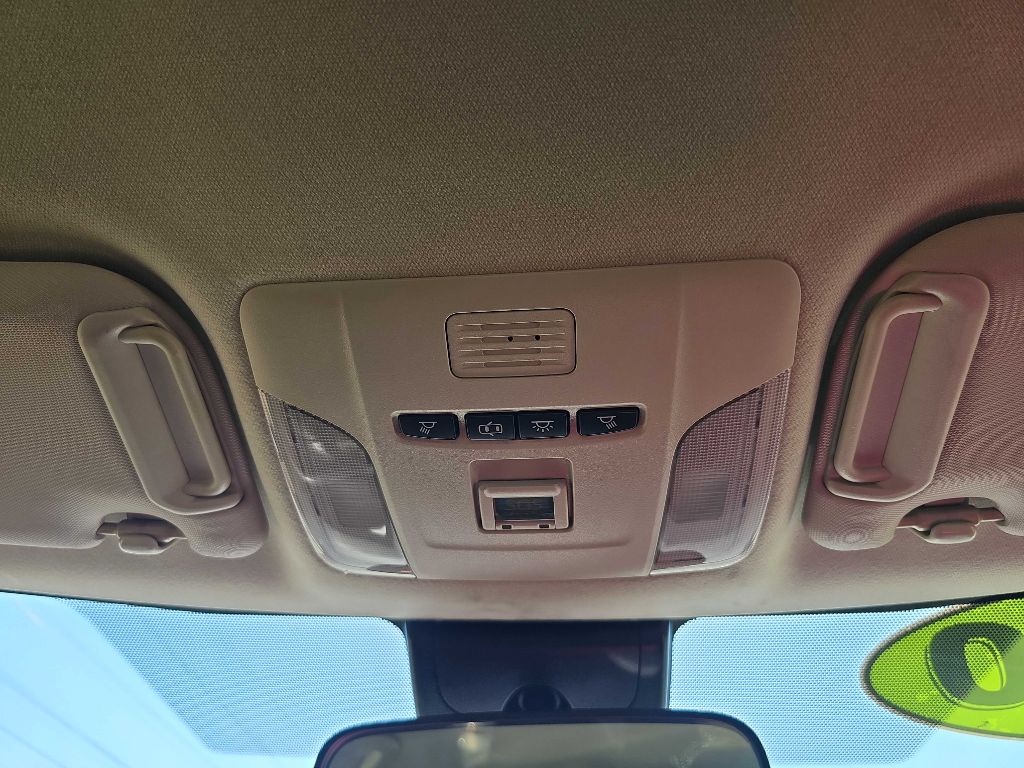 Photo 29 of this TOYOTA COROLLA