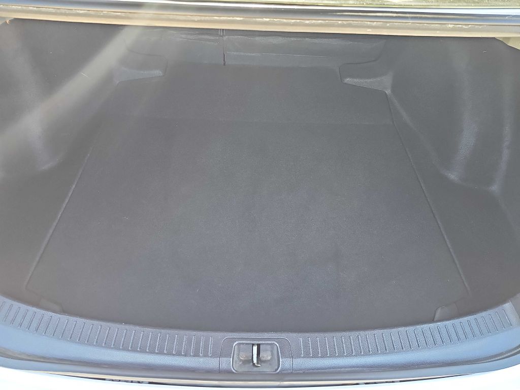 Photo 31 of this TOYOTA COROLLA