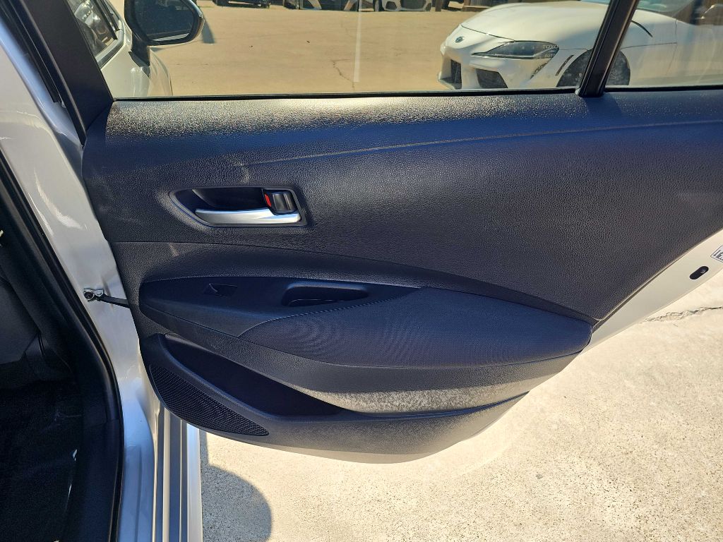 Photo 16 of this TOYOTA COROLLA