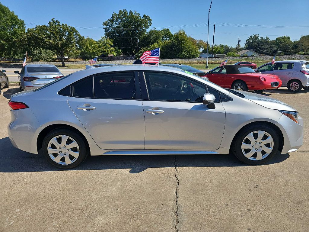 Photo 2 of this TOYOTA COROLLA