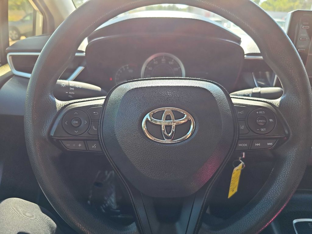 Photo 21 of this TOYOTA COROLLA