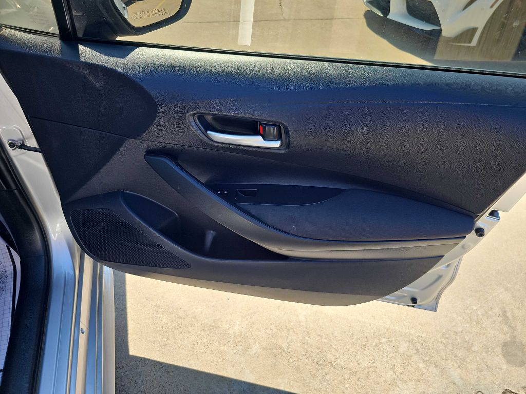 Photo 18 of this TOYOTA COROLLA