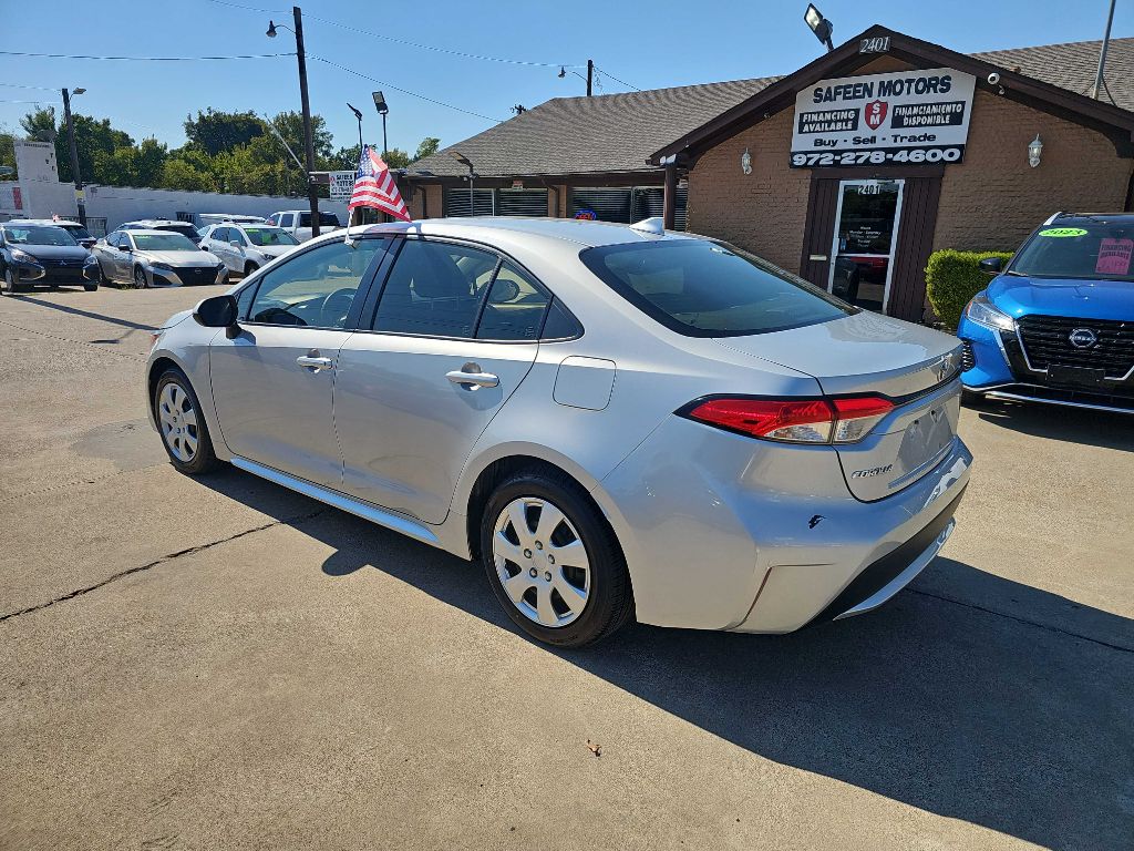Photo 3 of this TOYOTA COROLLA