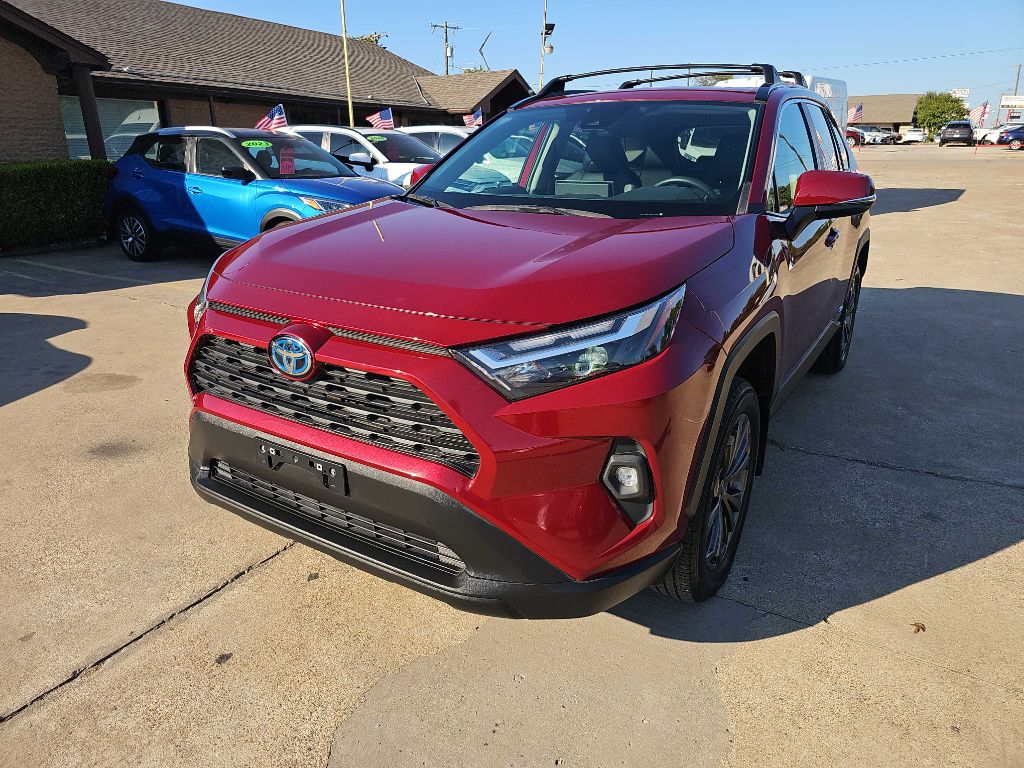Photo 8 of this TOYOTA RAV4
