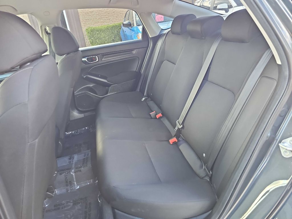Photo 15 of this HONDA CIVIC