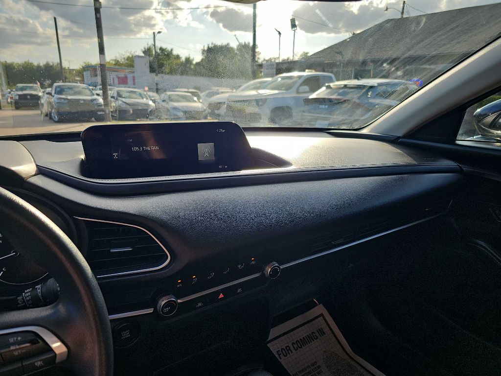 Photo 24 of this MAZDA CX-30