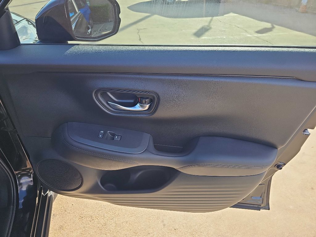 Photo 15 of this HONDA HR-V