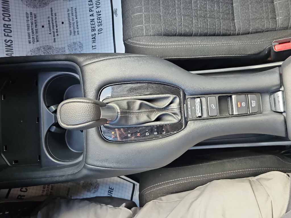 Photo 27 of this HONDA HR-V