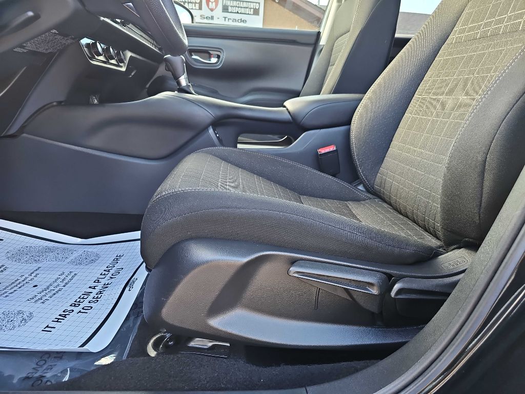 Photo 21 of this HONDA HR-V