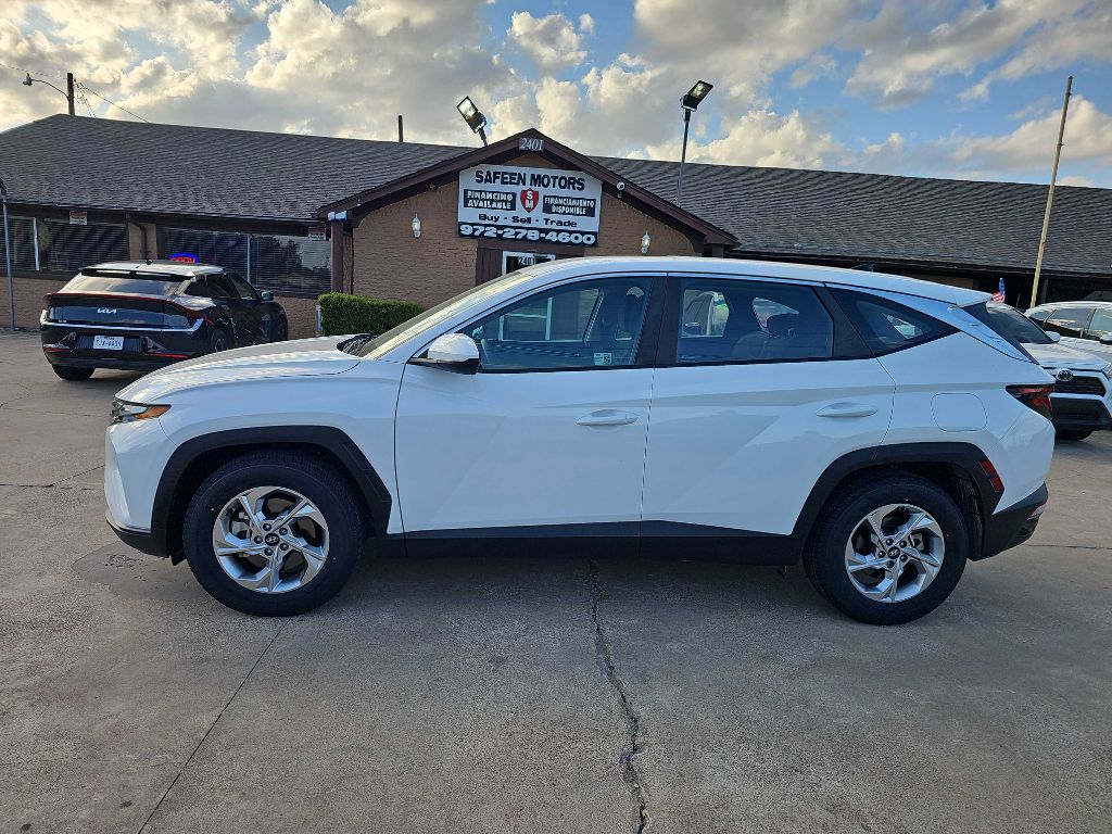 Photo 6 of this HYUNDAI TUCSON