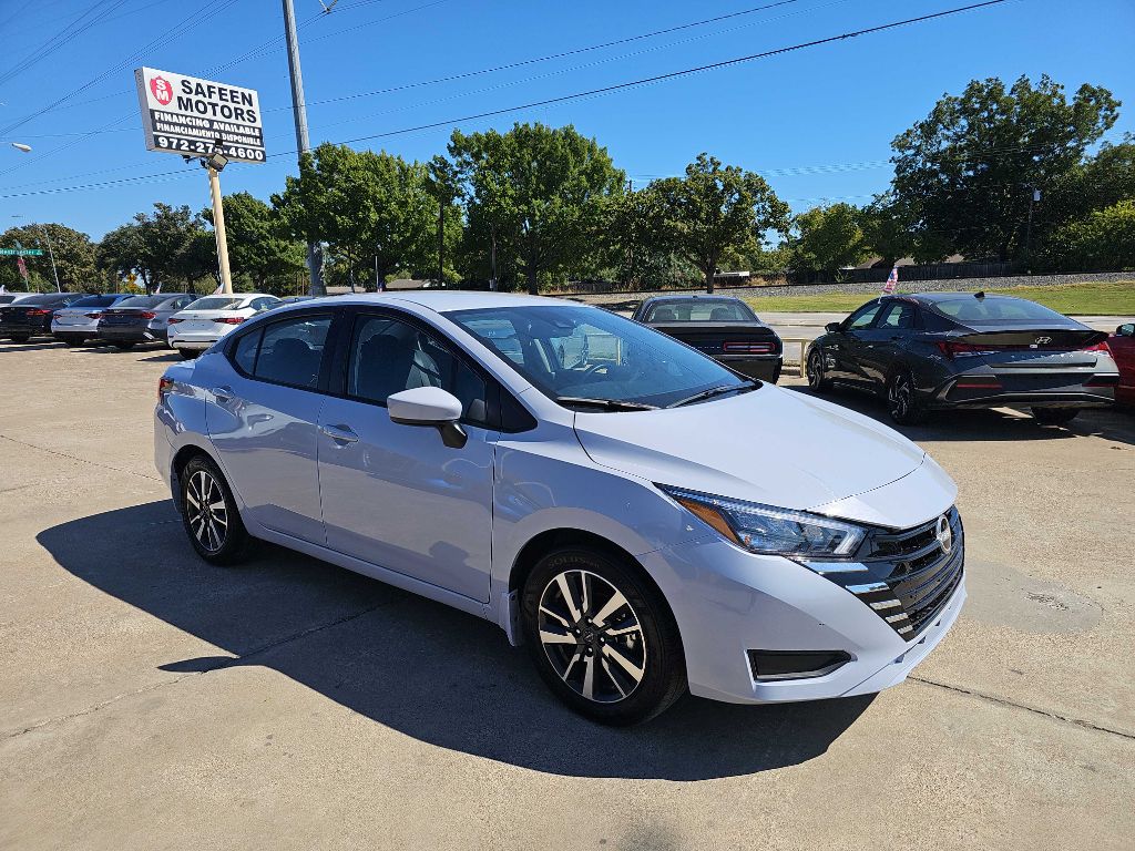 2025 NISSAN VERSA