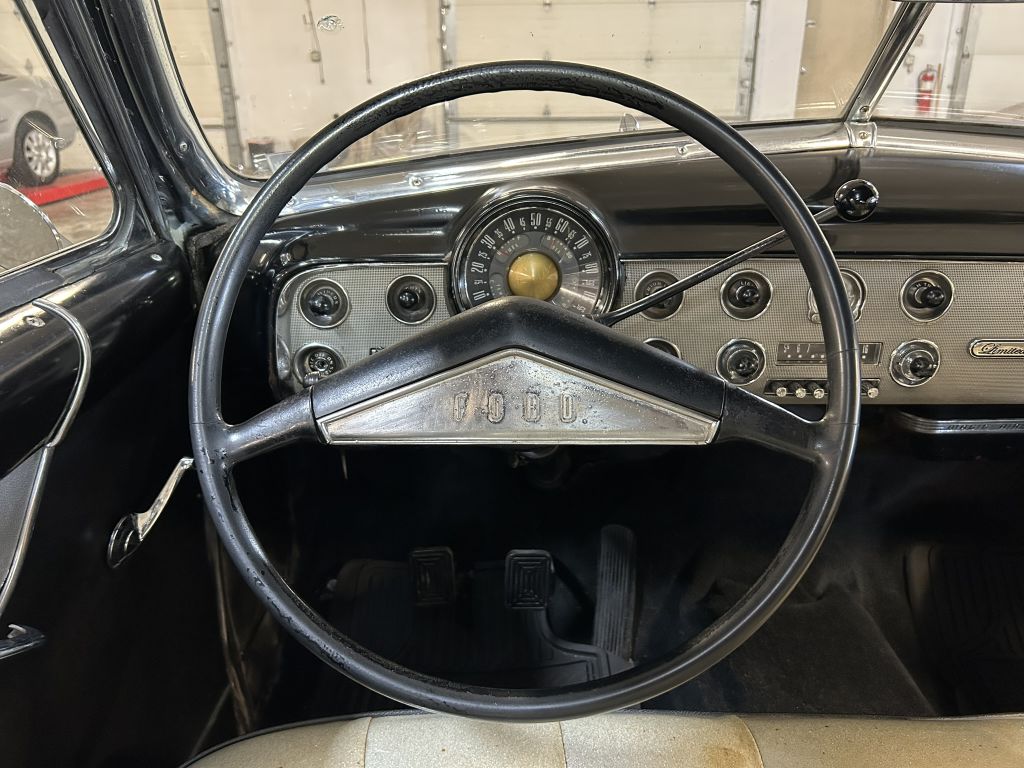 Photo 46 of this FORD VICTORIA