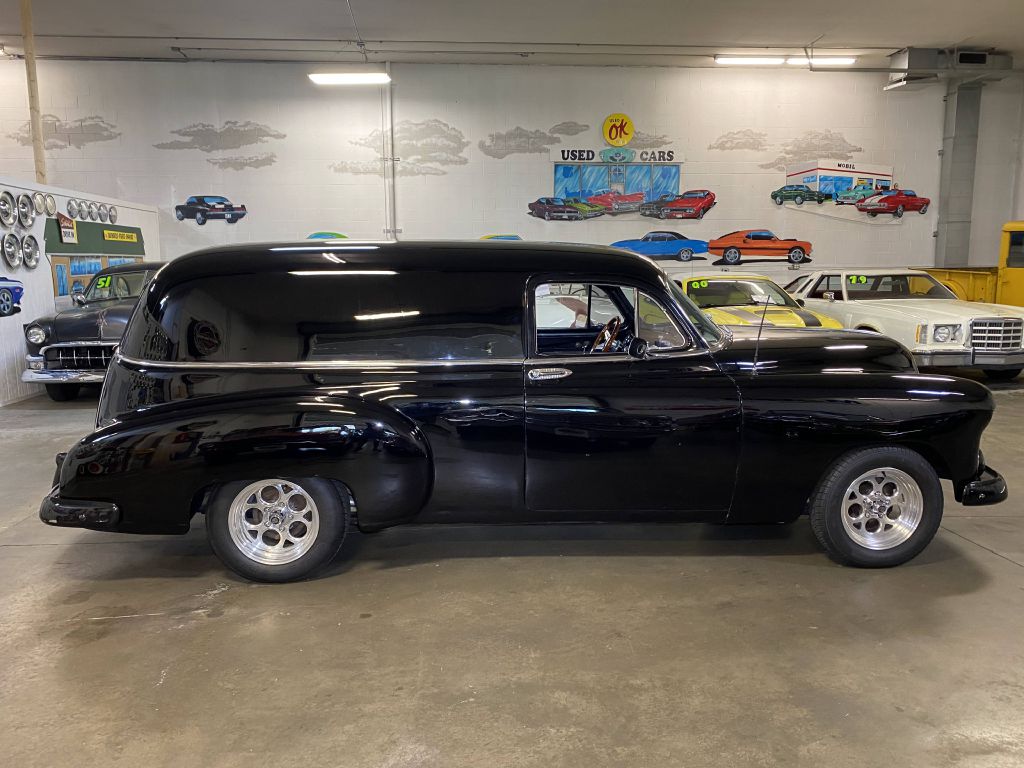 Photo 4 of this CHEVROLET STYLELINE