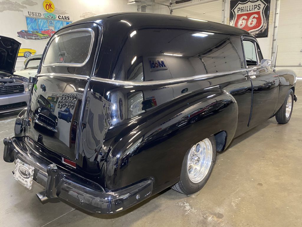 Photo 5 of this CHEVROLET STYLELINE