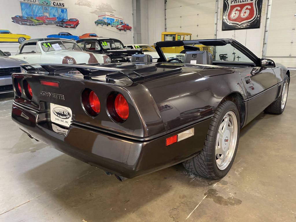 CHEVROLET CORVETTE 1989 CHEVROLET CORVETTE 1G1YY3188K5124291