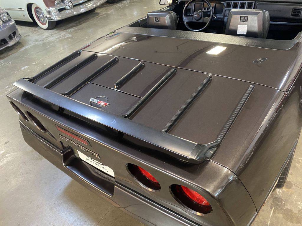 CHEVROLET CORVETTE 1989 CHEVROLET CORVETTE 1G1YY3188K5124291