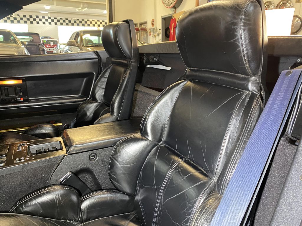 CHEVROLET CORVETTE 1989 CHEVROLET CORVETTE 1G1YY3188K5124291