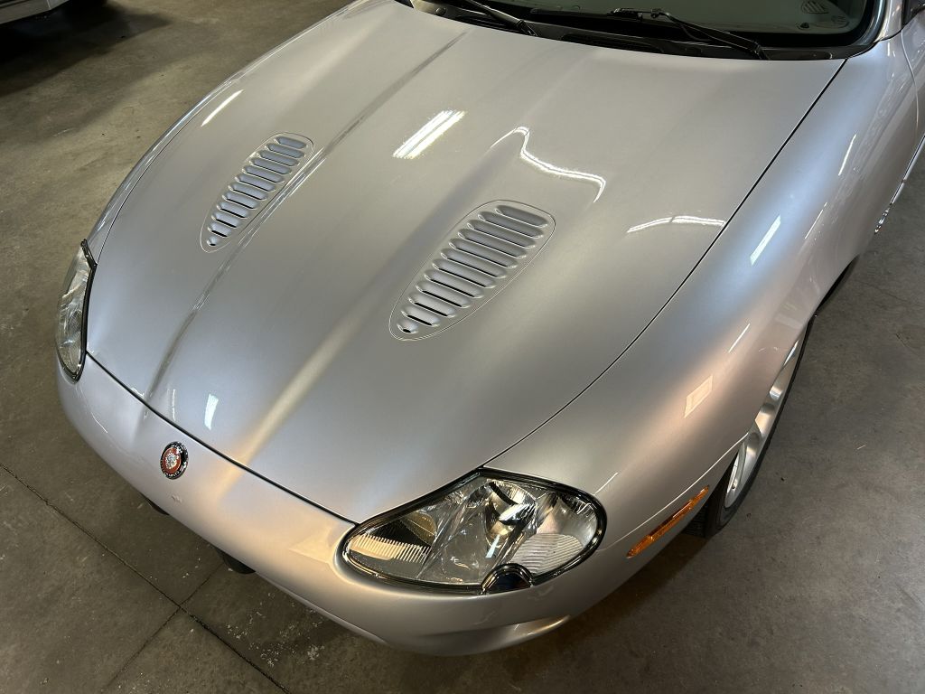 Photo 13 of this JAGUAR XKR
