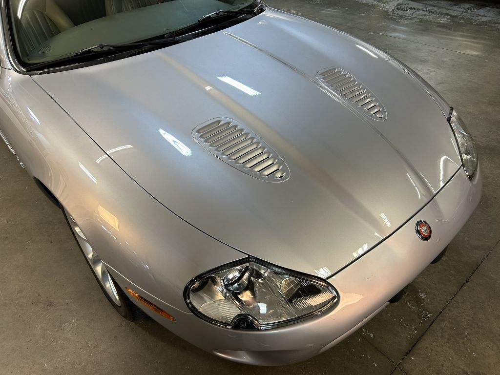 Photo 14 of this JAGUAR XKR
