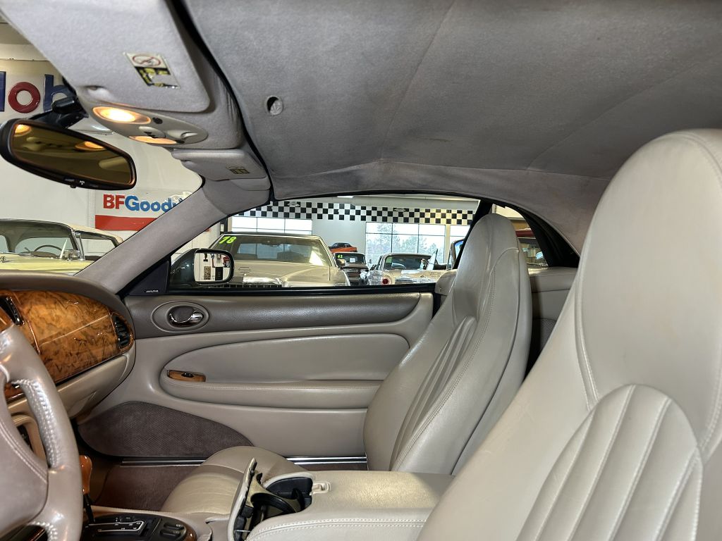 Photo 27 of this JAGUAR XKR