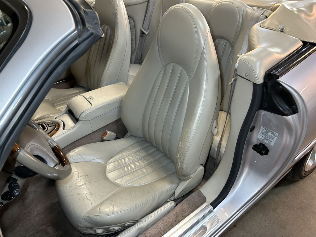 Photo 50 of this JAGUAR XKR