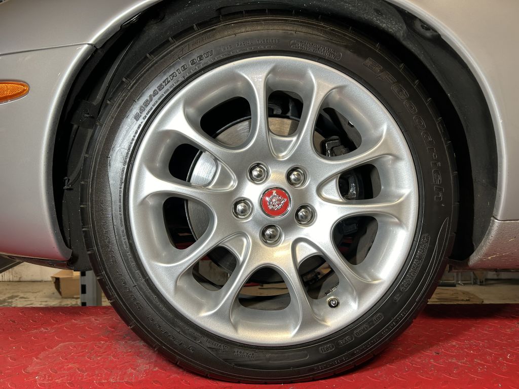 Photo 93 of this JAGUAR XKR