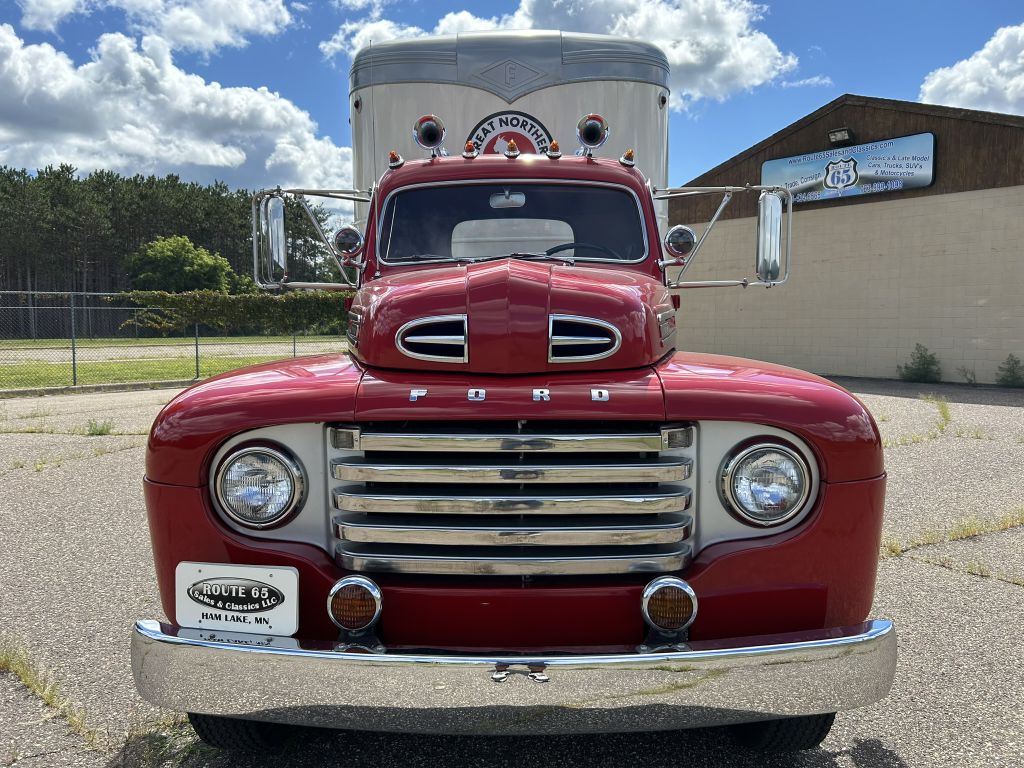 Photo 2 of this FORD F-7