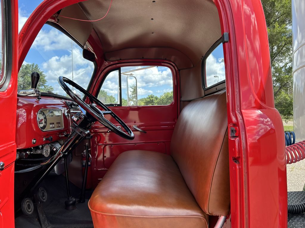 Photo 35 of this FORD F-7