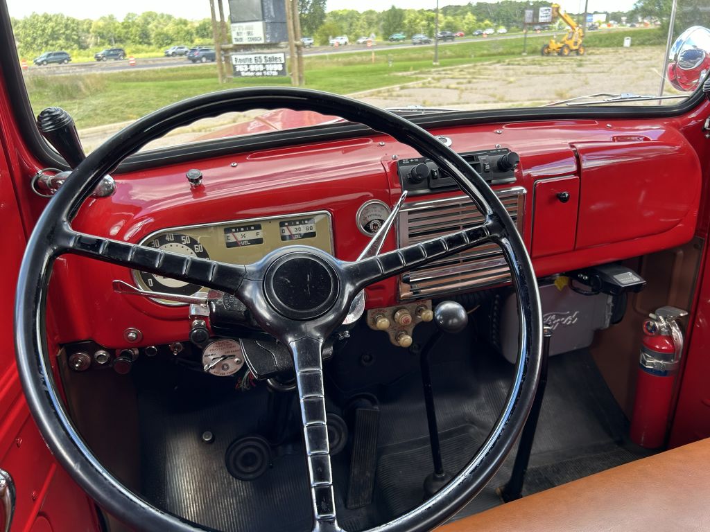 Photo 47 of this FORD F-7