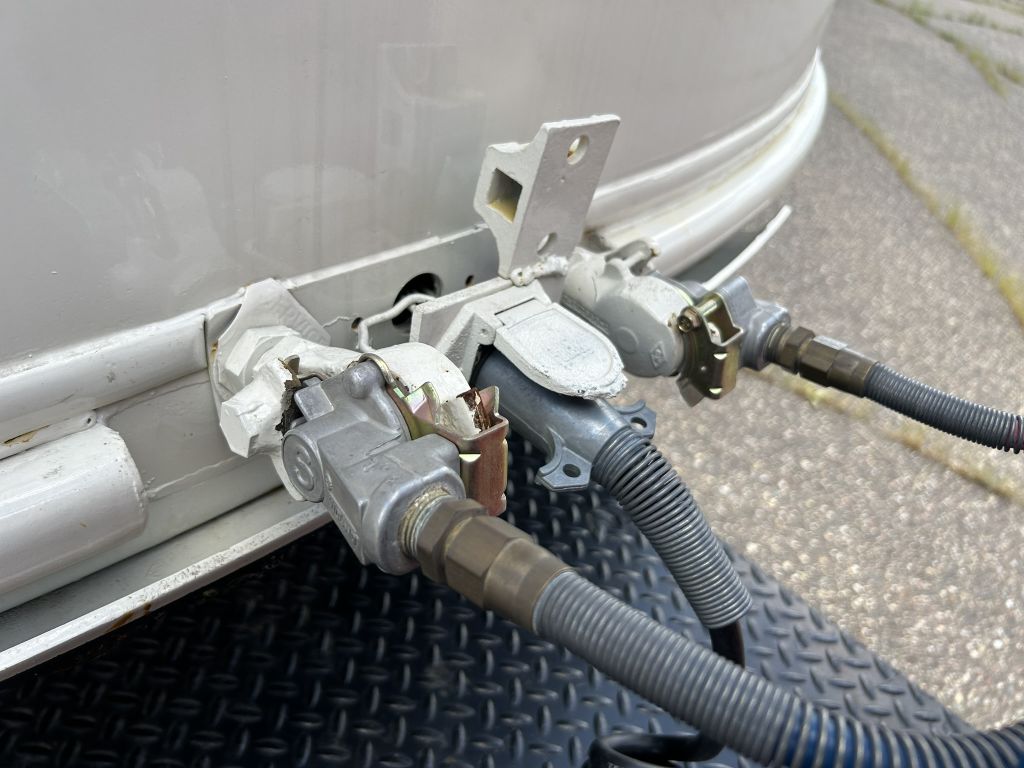 Photo 93 of this FORD F-7