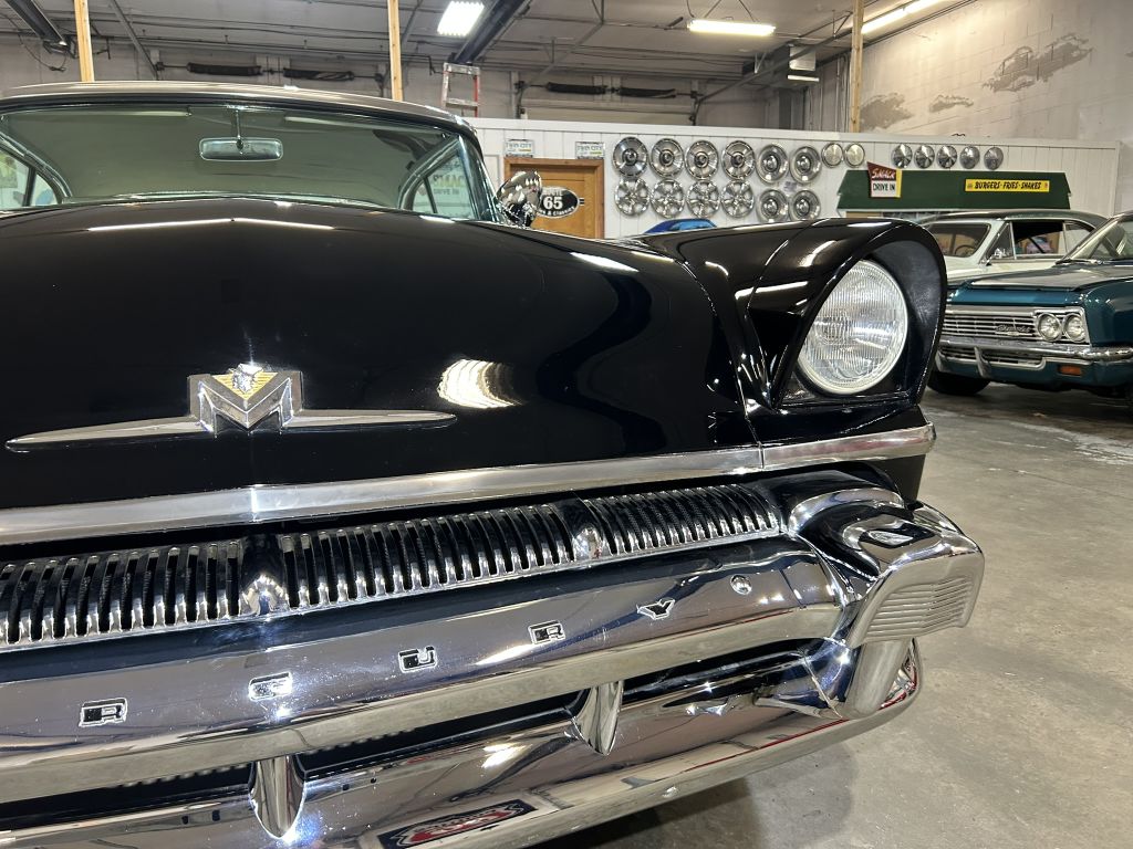 Photo 9 of this MERCURY MONTCLAIR