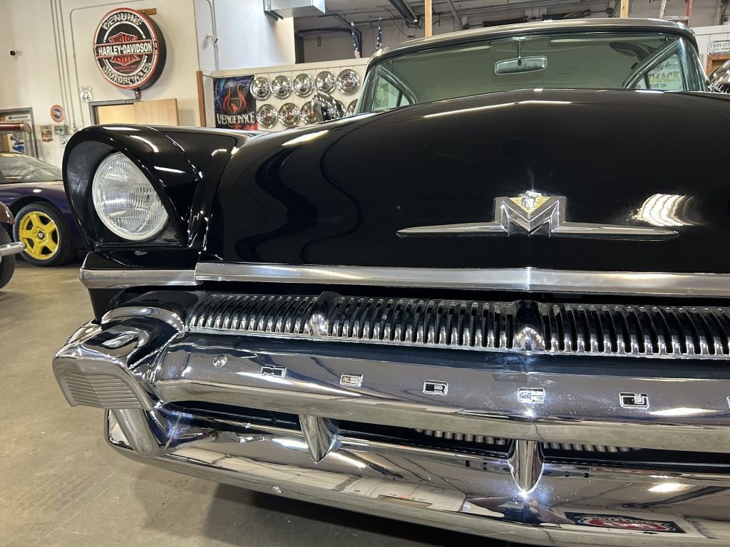 Photo 10 of this MERCURY MONTCLAIR