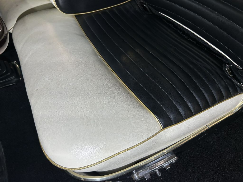 Photo 31 of this MERCURY MONTCLAIR