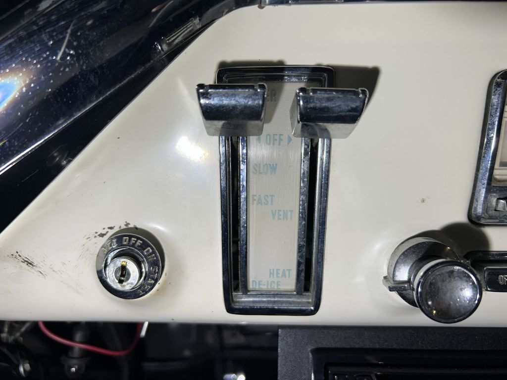 Photo 41 of this MERCURY MONTCLAIR