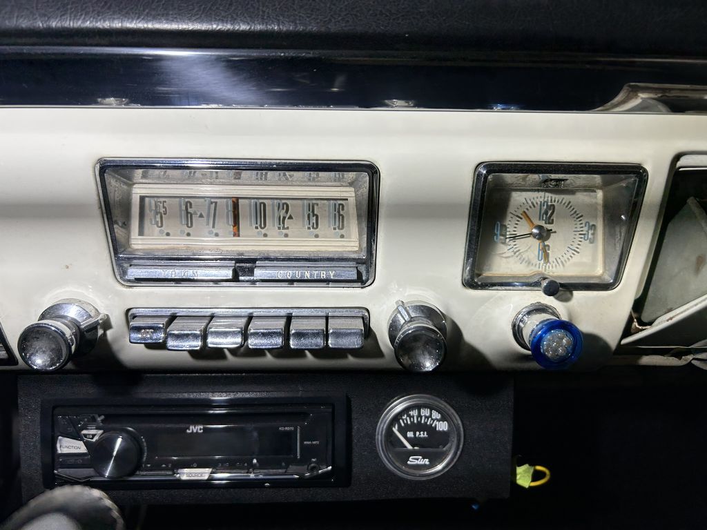 Photo 42 of this MERCURY MONTCLAIR