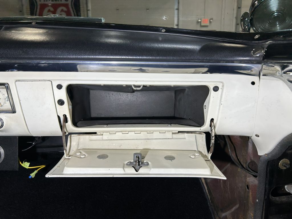 Photo 45 of this MERCURY MONTCLAIR