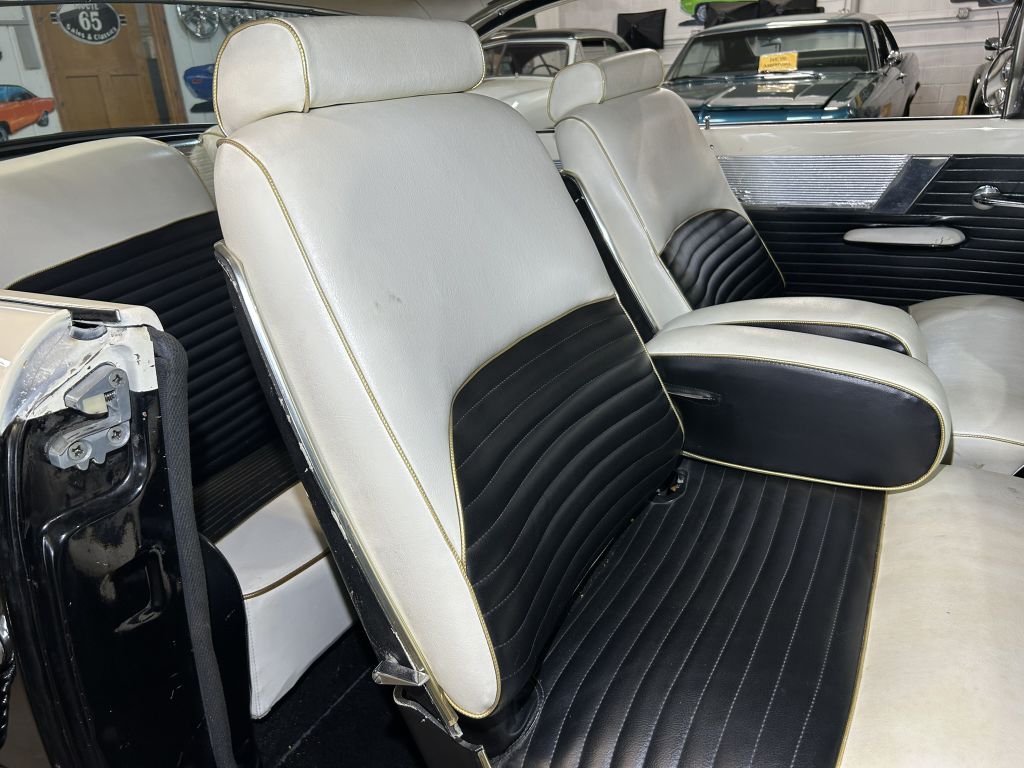 Photo 57 of this MERCURY MONTCLAIR