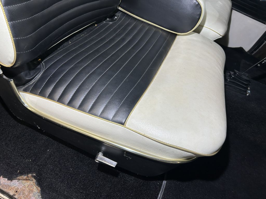 Photo 58 of this MERCURY MONTCLAIR