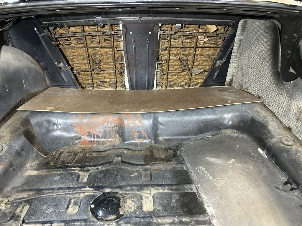 Photo 81 of this MERCURY MONTCLAIR