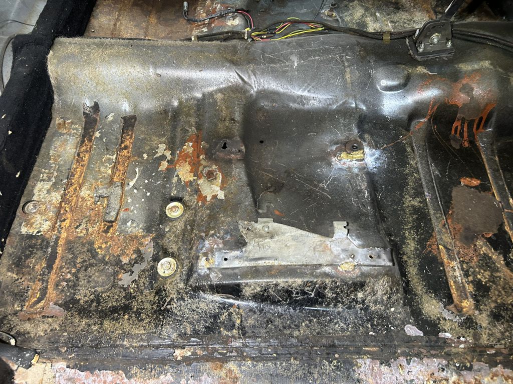 Photo 129 of this MERCURY MONTCLAIR