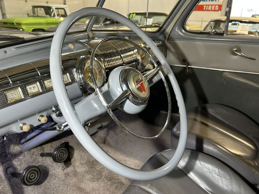 Photo 39 of this FORD SUPER DELUXE