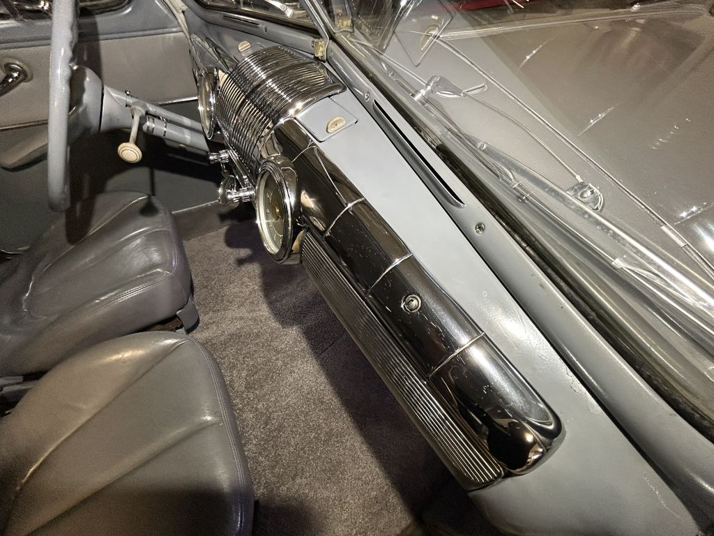 Photo 59 of this FORD SUPER DELUXE