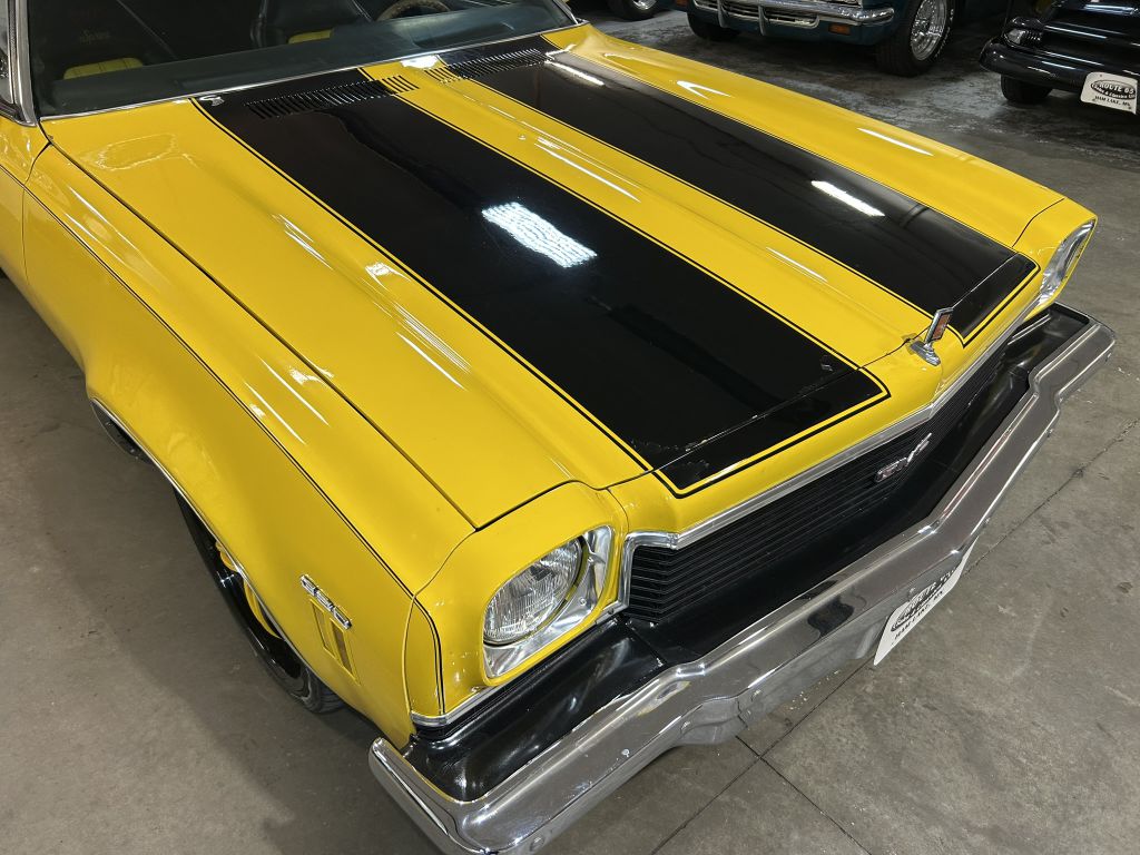 Photo 12 of this GMC SPRINT