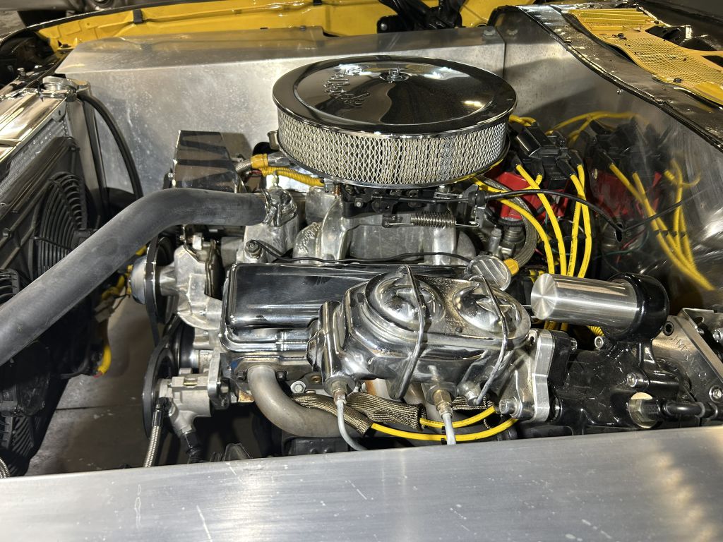 Photo 79 of this GMC SPRINT
