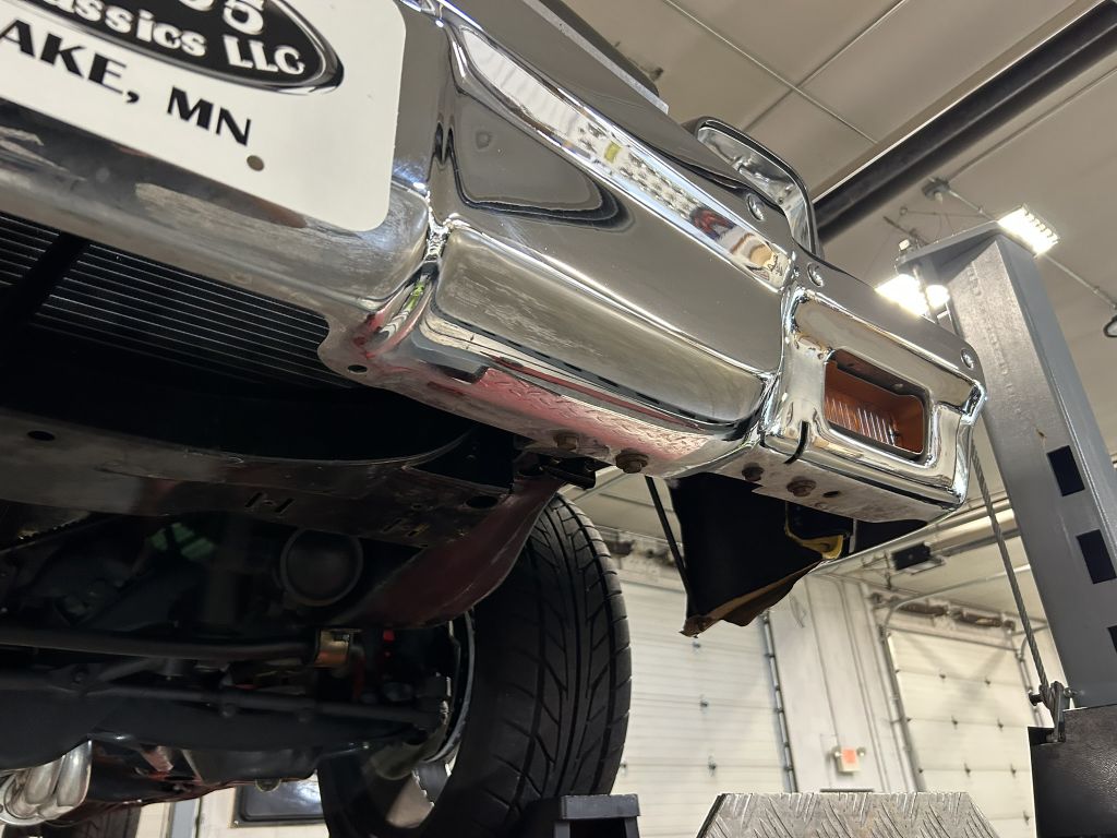 Photo 92 of this GMC SPRINT