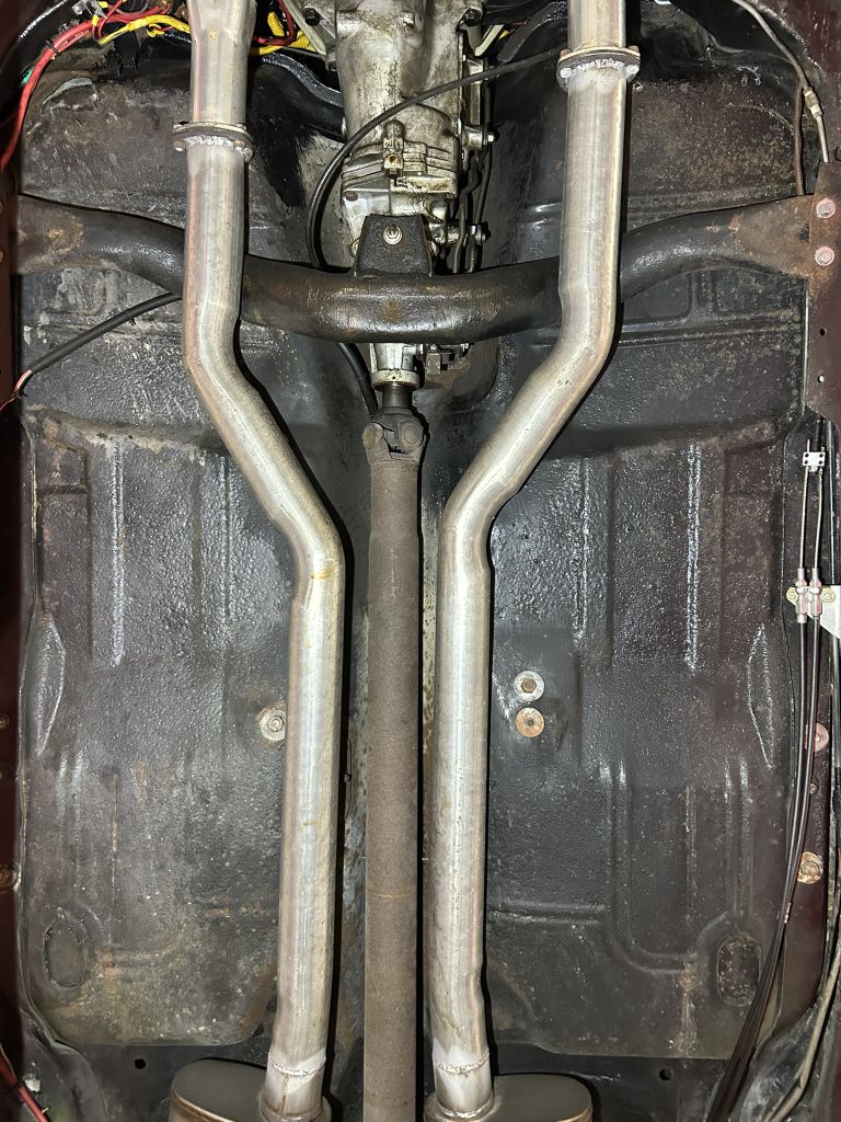 Photo 119 of this GMC SPRINT